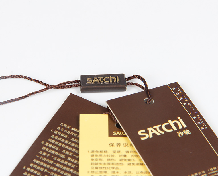 在服裝的紙牌定做過(guò)程中1個(gè)個(gè)環(huán)保新秀為何頻頻受挫<div   id=